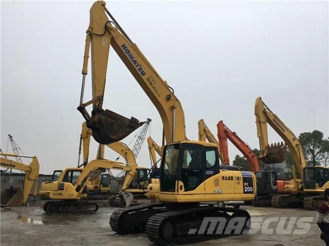 Komatsu pc200-7 Kāpurķēžu ekskavatori