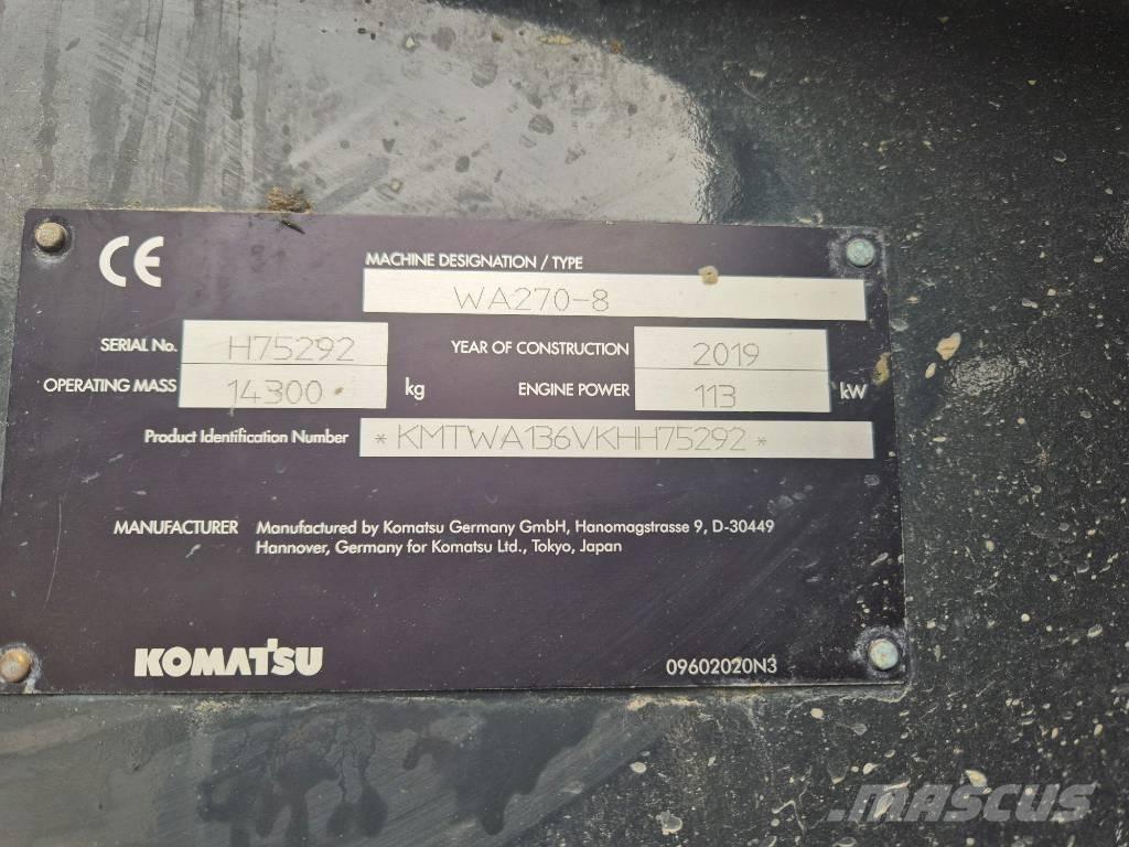 Komatsu WA 270-8 Iekrāvēji uz riteņiem