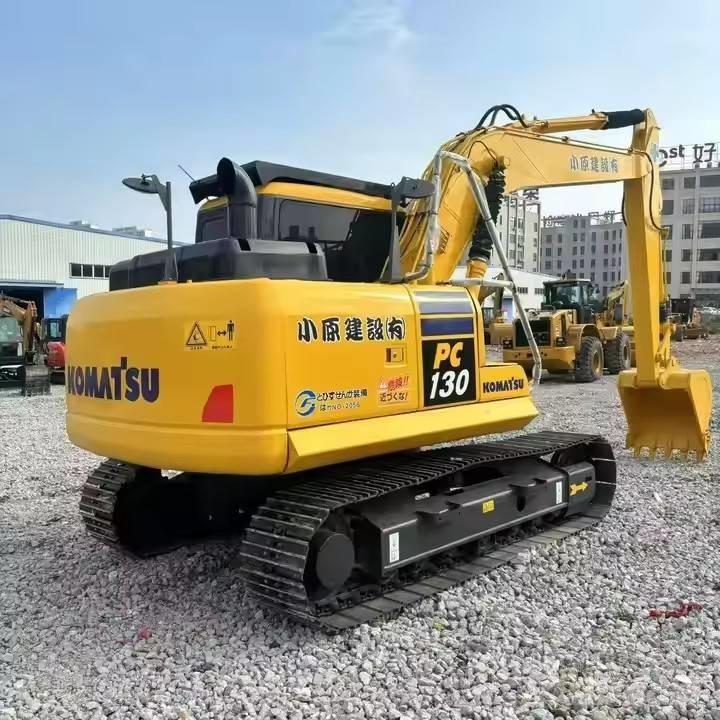 Komatsu PC130 Kāpurķēžu ekskavatori
