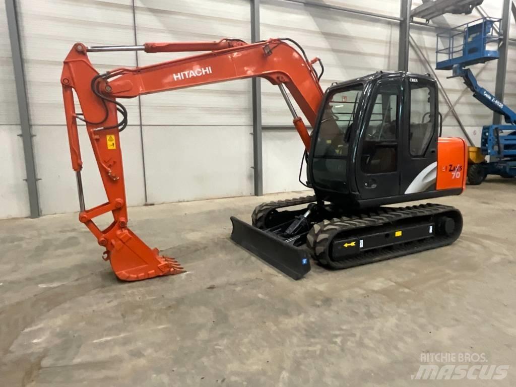 Hitachi ZX 70 Vidēja lieluma ekskavatori 7 t - 12 t