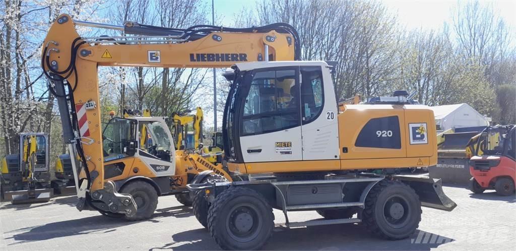 Liebherr A920 Ekskavatori uz riteņiem