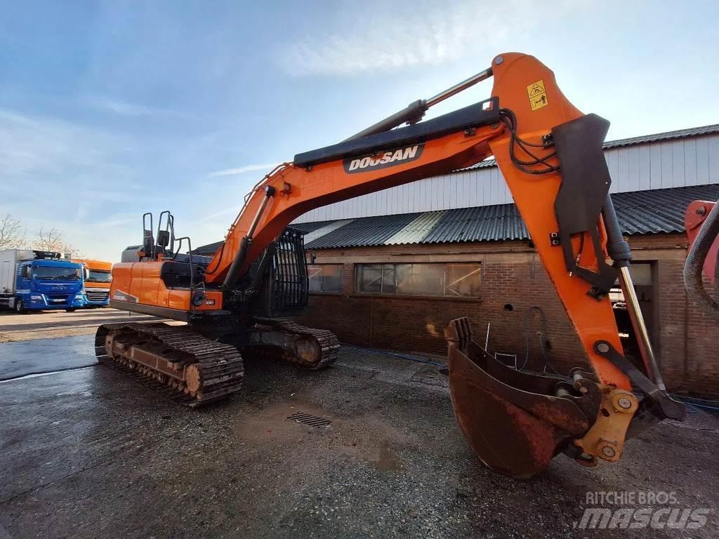 Doosan DX235lc Kāpurķēžu ekskavatori
