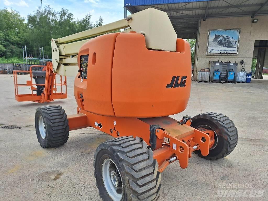 JLG 510 AJ Strēles pacēlāji