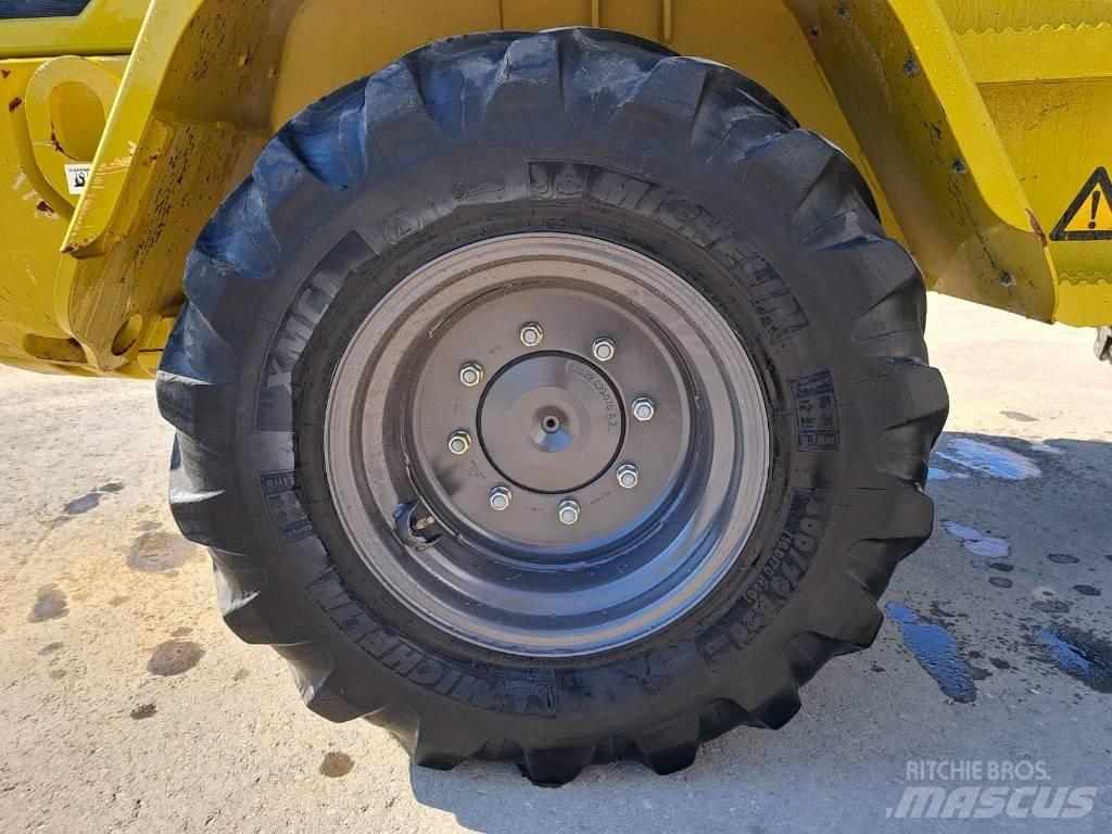 Volvo L 35 G Lietoti riteņu kompaktiekrāvēji