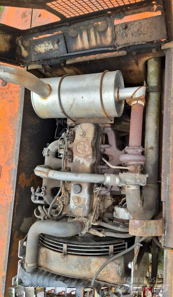 Hitachi EX 120-1 Kāpurķēžu ekskavatori
