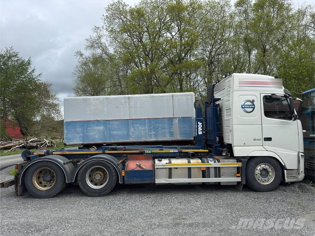 Volvo FH 540 Treileri ar āķi