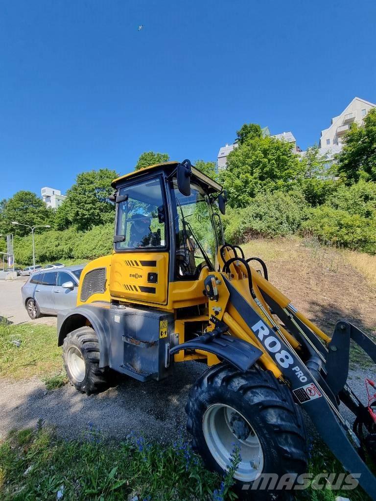 Everun R 08 Pro -2023 Iekrāvēji uz riteņiem