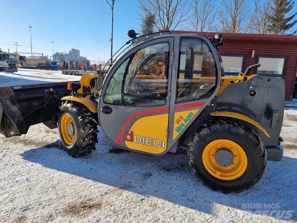 Dieci Mini Agri 25.6 Teleskopiskie riteņu iekrāvēji
