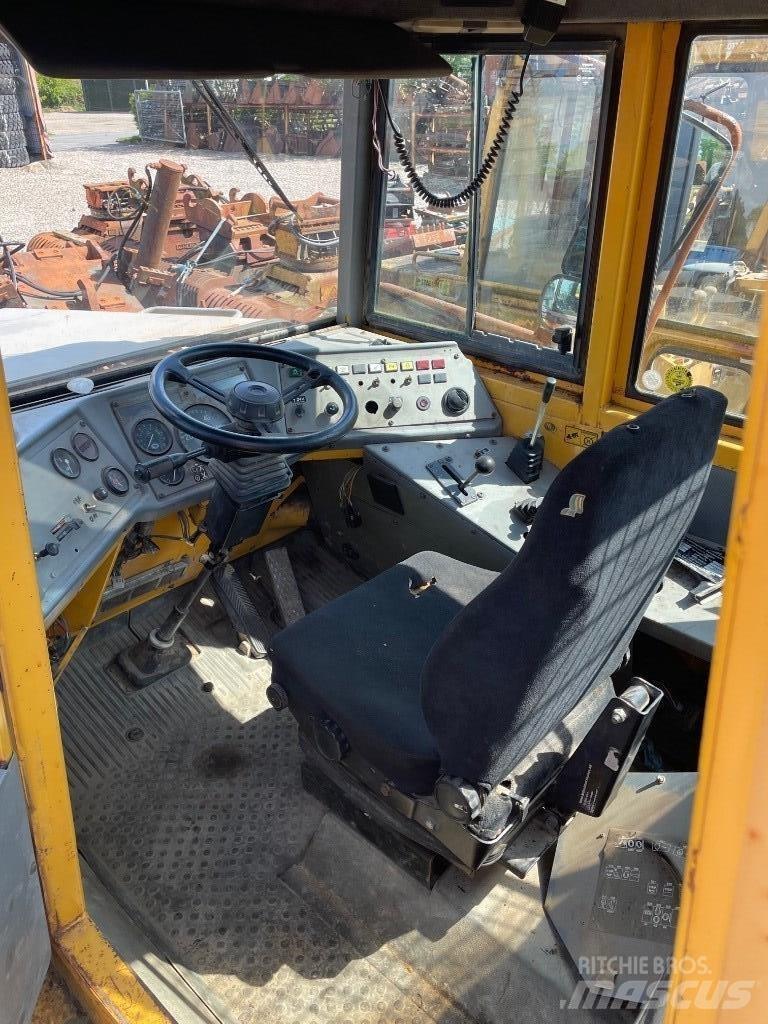 Volvo A20C Artikulētie pašizgāzēji
