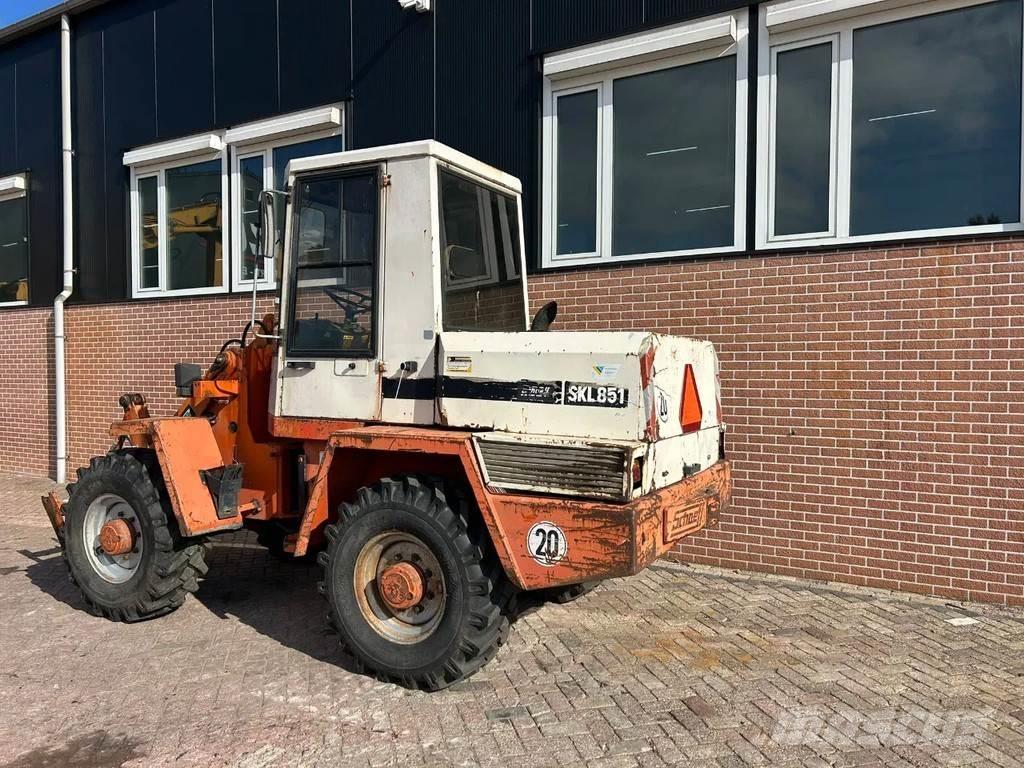 Schaeff SKL851 Iekrāvēji uz riteņiem