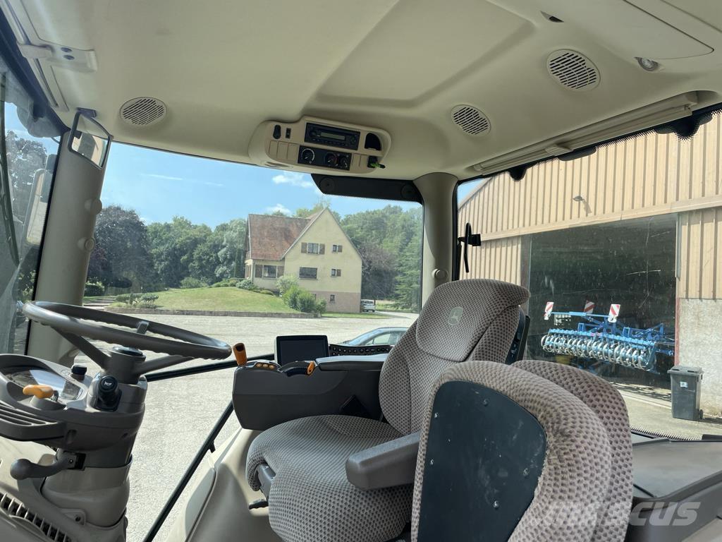 John Deere 6210R Traktori