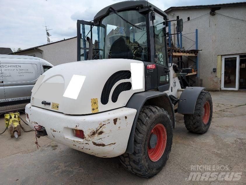 Bobcat TL 120 Iekrāvēji uz riteņiem
