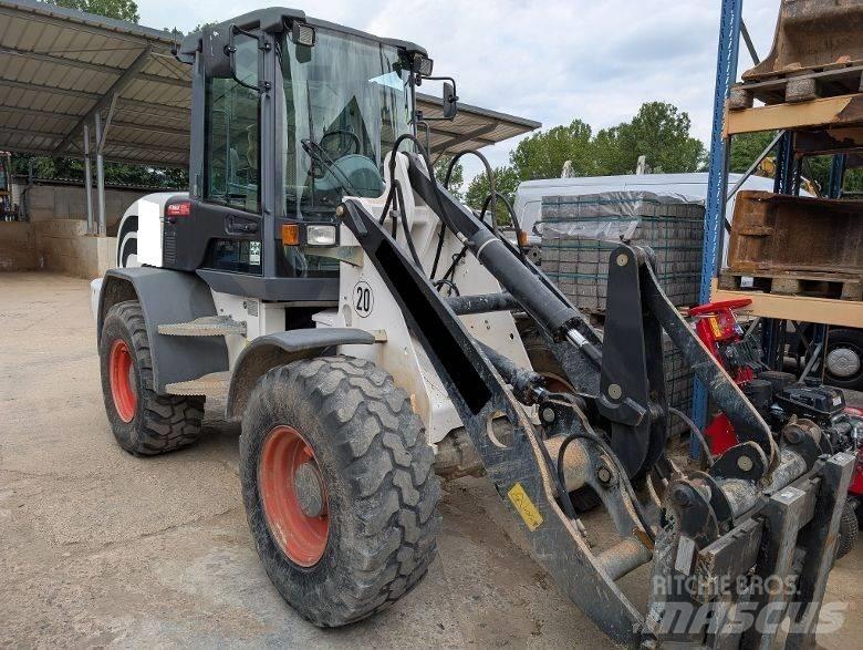 Bobcat TL 120 Iekrāvēji uz riteņiem