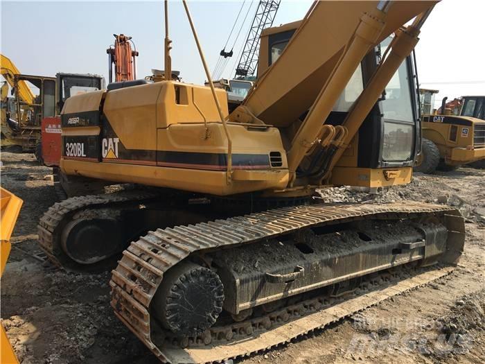 CAT 320 B L Kāpurķēžu ekskavatori