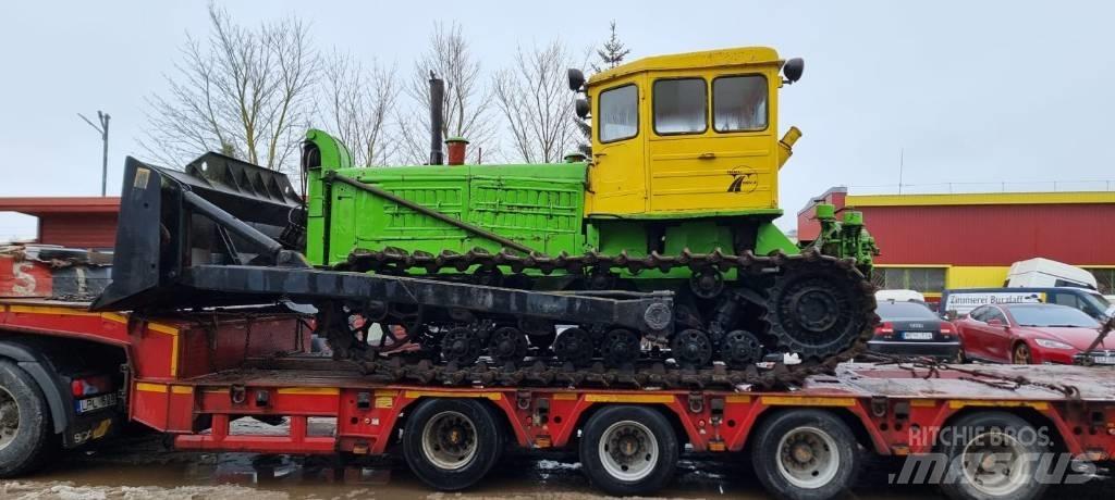  OLD TIMER BULLDOZER Kāpurķēžu buldozeri
