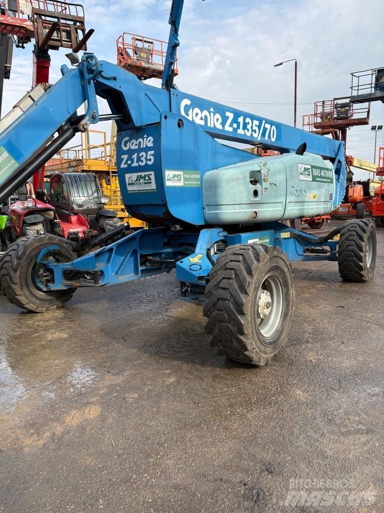 Genie Z 135/70 Strēles pacēlāji