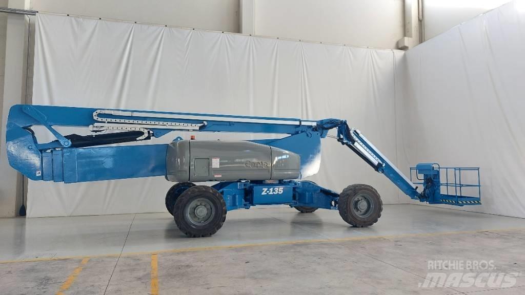 Genie ZX 135/70 Strēles pacēlāji