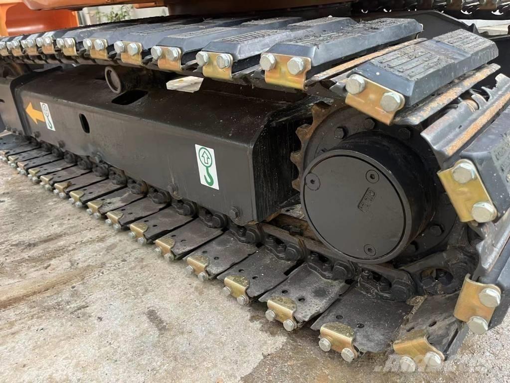 CASE CX 55 B Kāpurķēžu ekskavatori