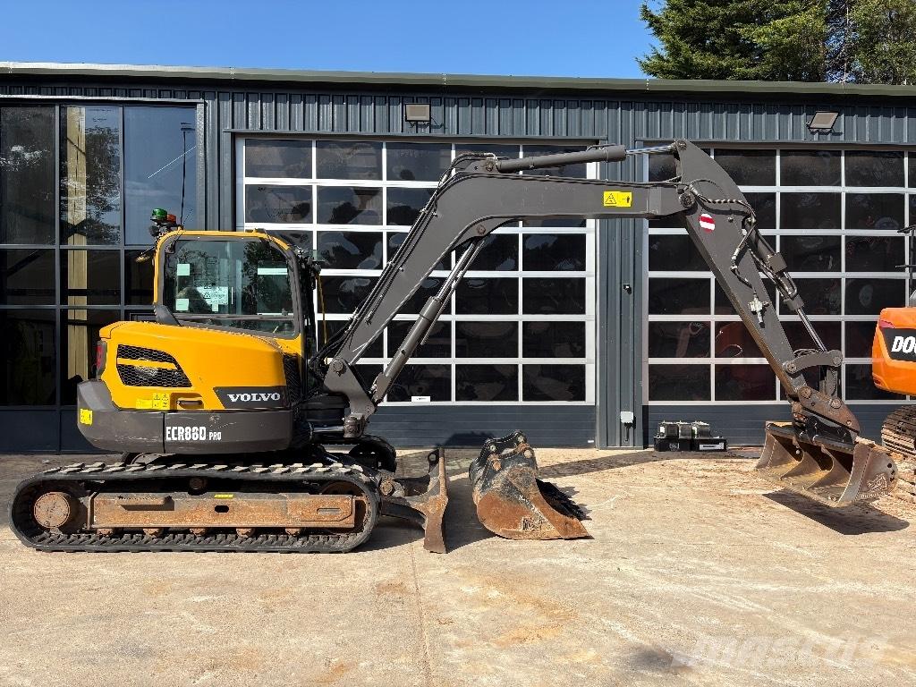 Volvo ECR 88 D PRO Vidēja lieluma ekskavatori 7 t - 12 t