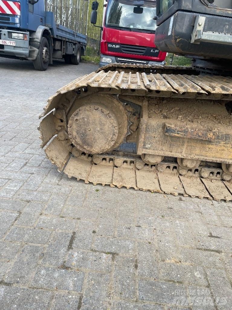 Hyundai 140-7a Kāpurķēžu ekskavatori
