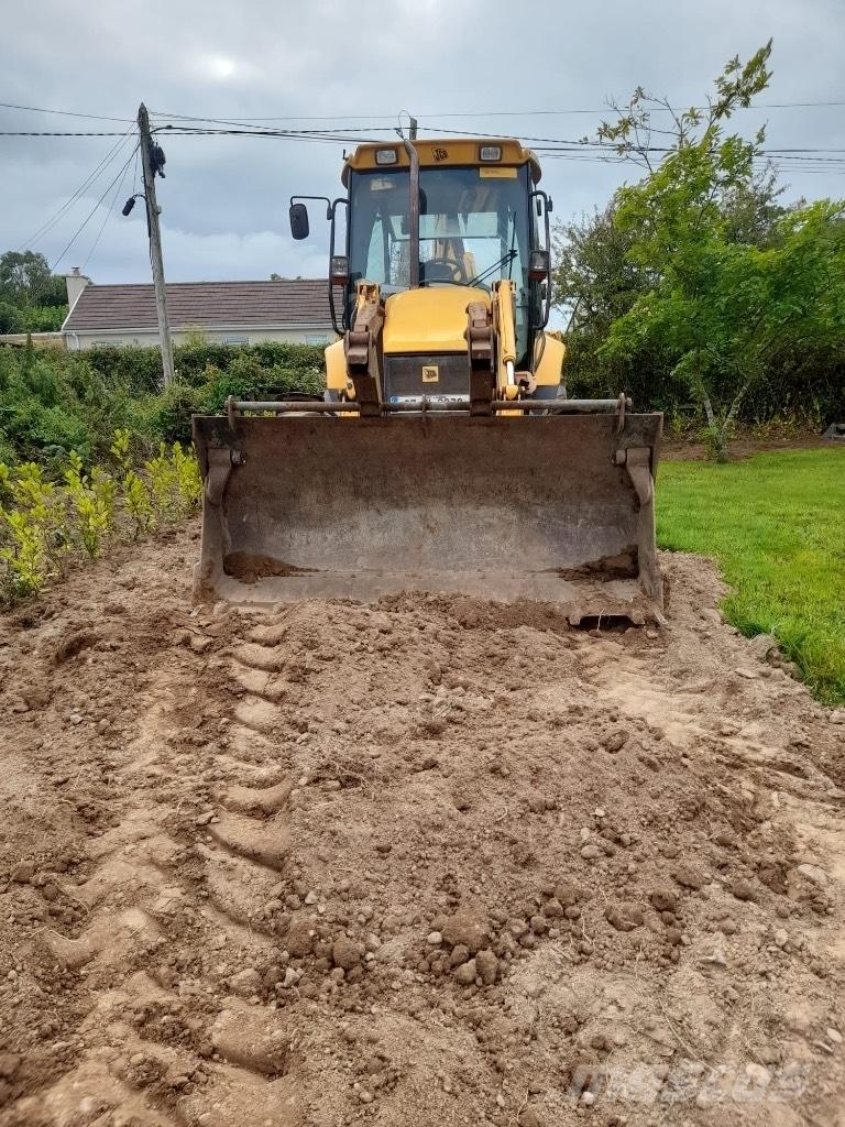 JCB 3 CX Ekskavatori-iekrāvēji