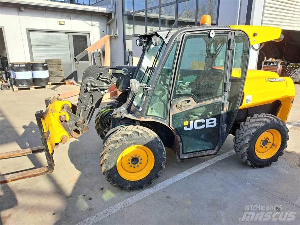 JCB 516-40 AGRI Lauksaimniecība- Citi