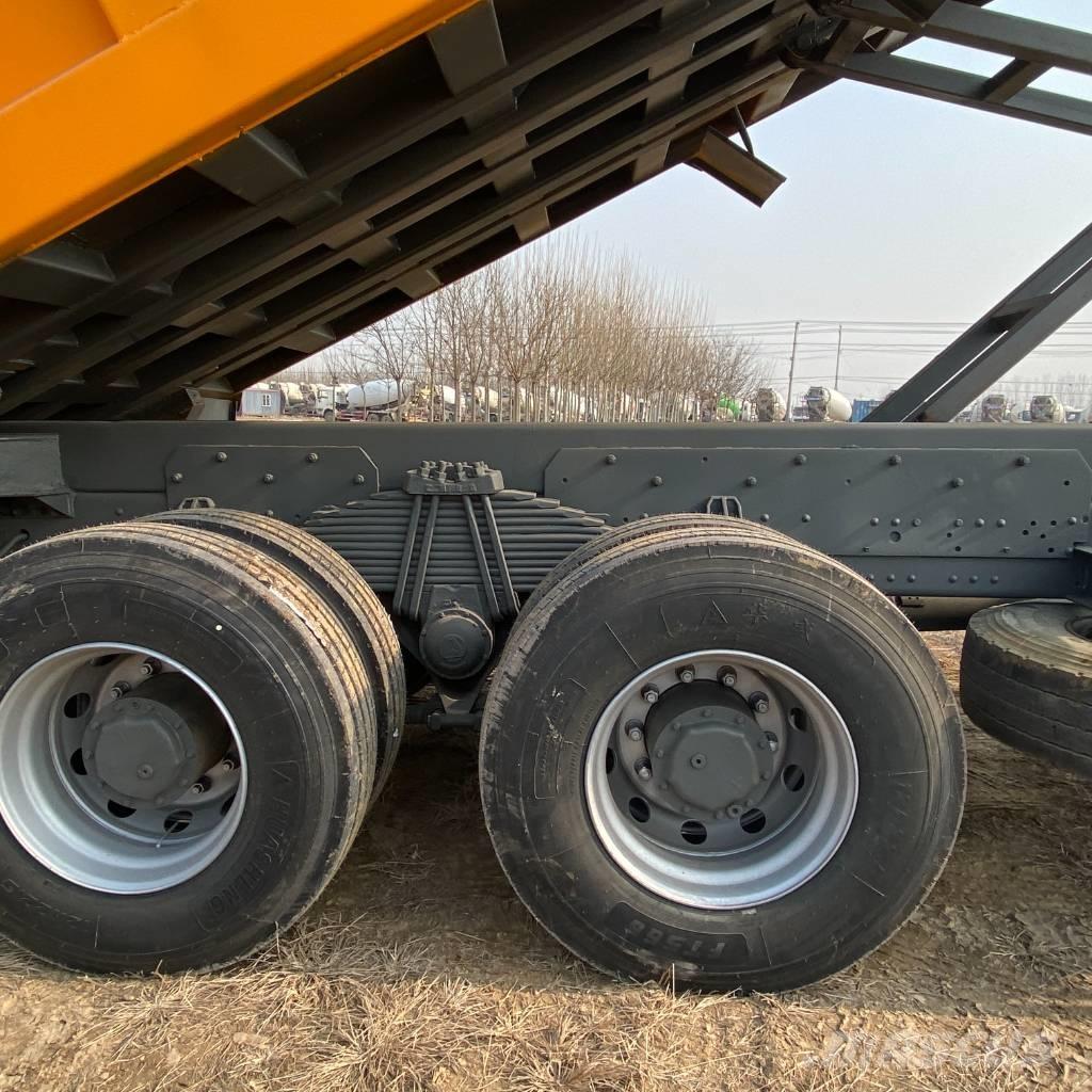 Howo 375 8x4 Pašizgāzējs