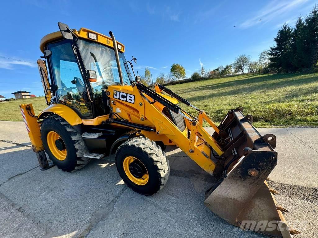 JCB 3CX Ekskavatori-iekrāvēji