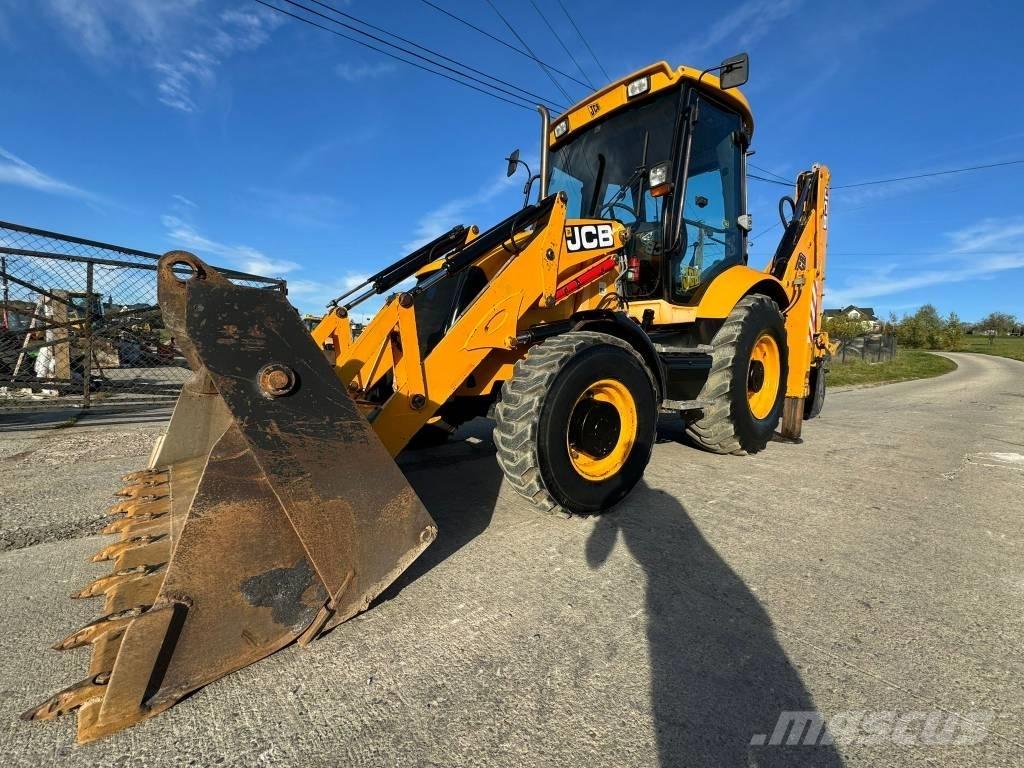 JCB 3CX Ekskavatori-iekrāvēji