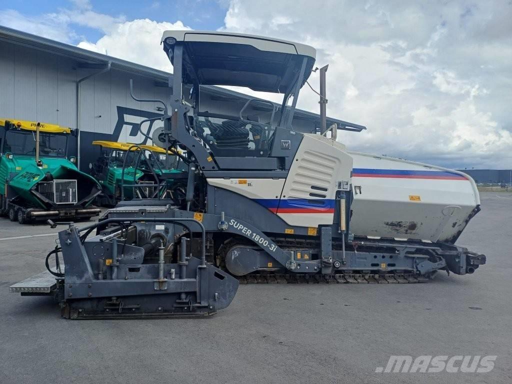 Vögele SUPER 1800-3i Asfalta klājēji