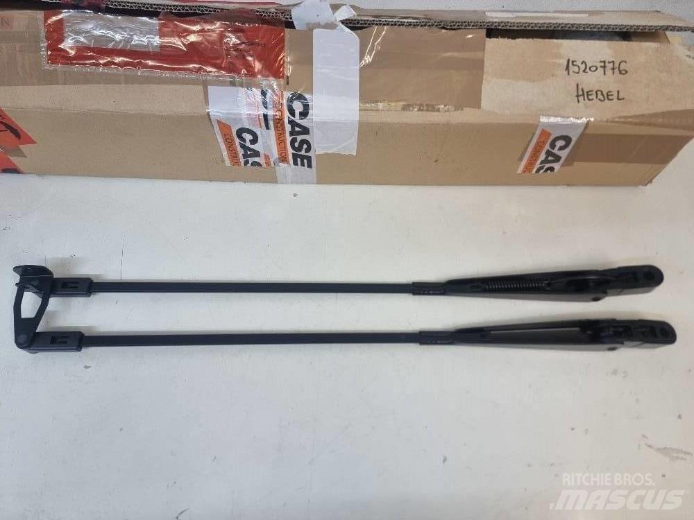 O&K MH/RH 1520776 Kabīnes un interjers