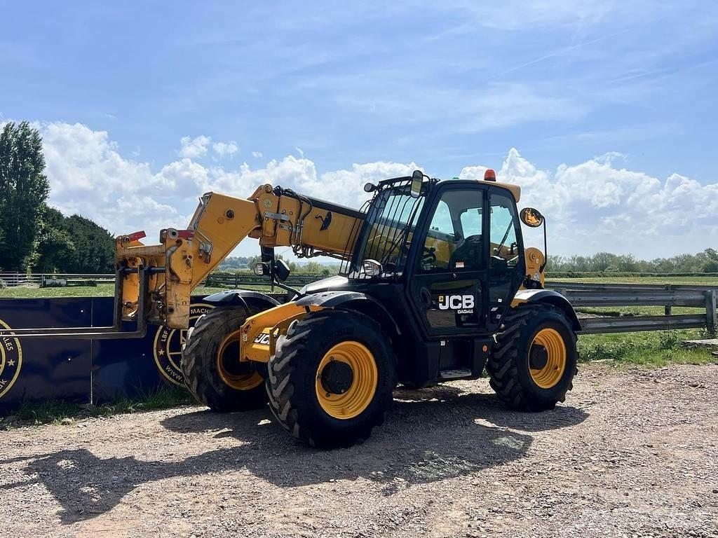 JCB 535-95 Teleskopiskie manipulatori