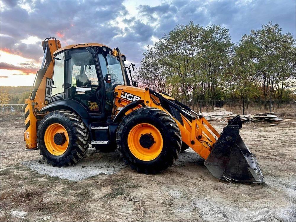 JCB 4 CX Ekskavatori-iekrāvēji