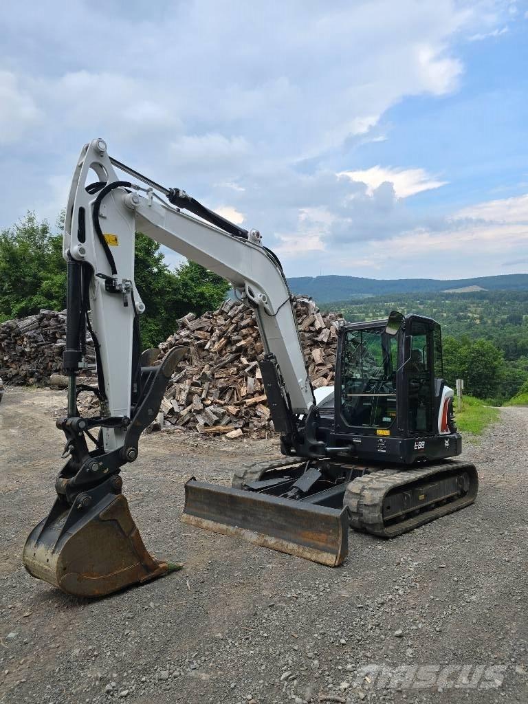 Bobcat E88 Kāpurķēžu ekskavatori