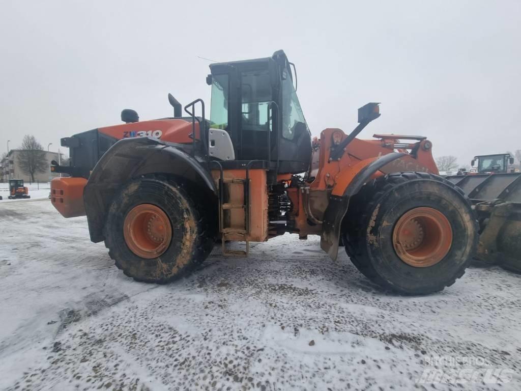 Hitachi ZW 310-6 Iekrāvēji uz riteņiem