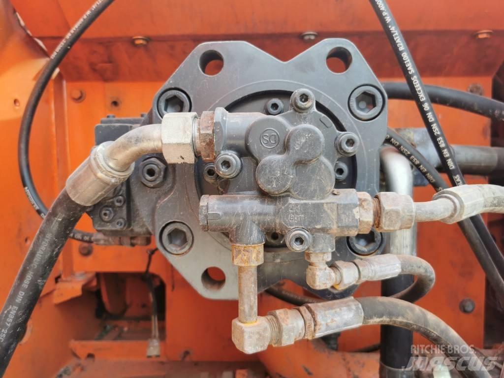 Doosan DX225LC Kāpurķēžu ekskavatori