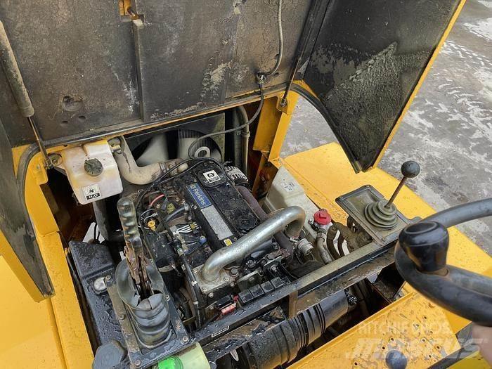 Thwaites 6T Mini pašizgāzēji
