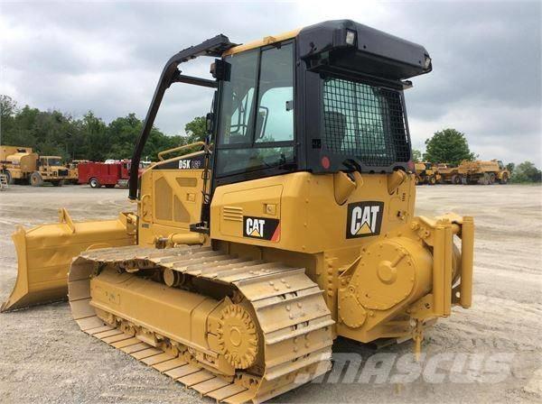 CAT D 5 K LGP Kāpurķēžu buldozeri