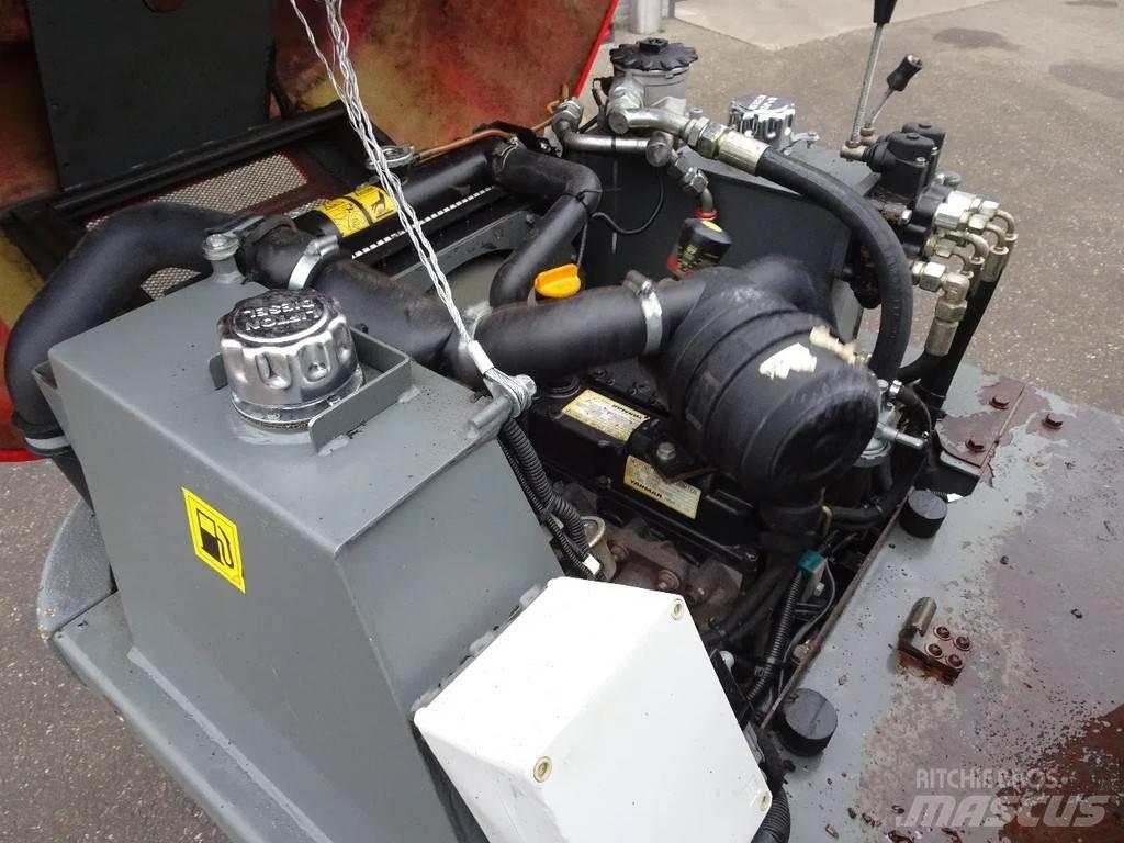 Neuson 1001 Mini pašizgāzēji