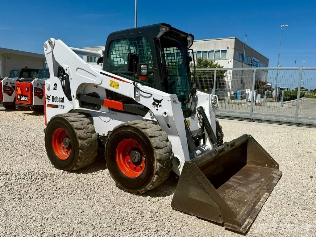 Bobcat S 850 Lietoti riteņu kompaktiekrāvēji