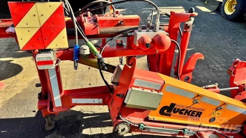 Dücker USM 15 VR4 Cits lopbarības novācēju, kombainu aprīkojums