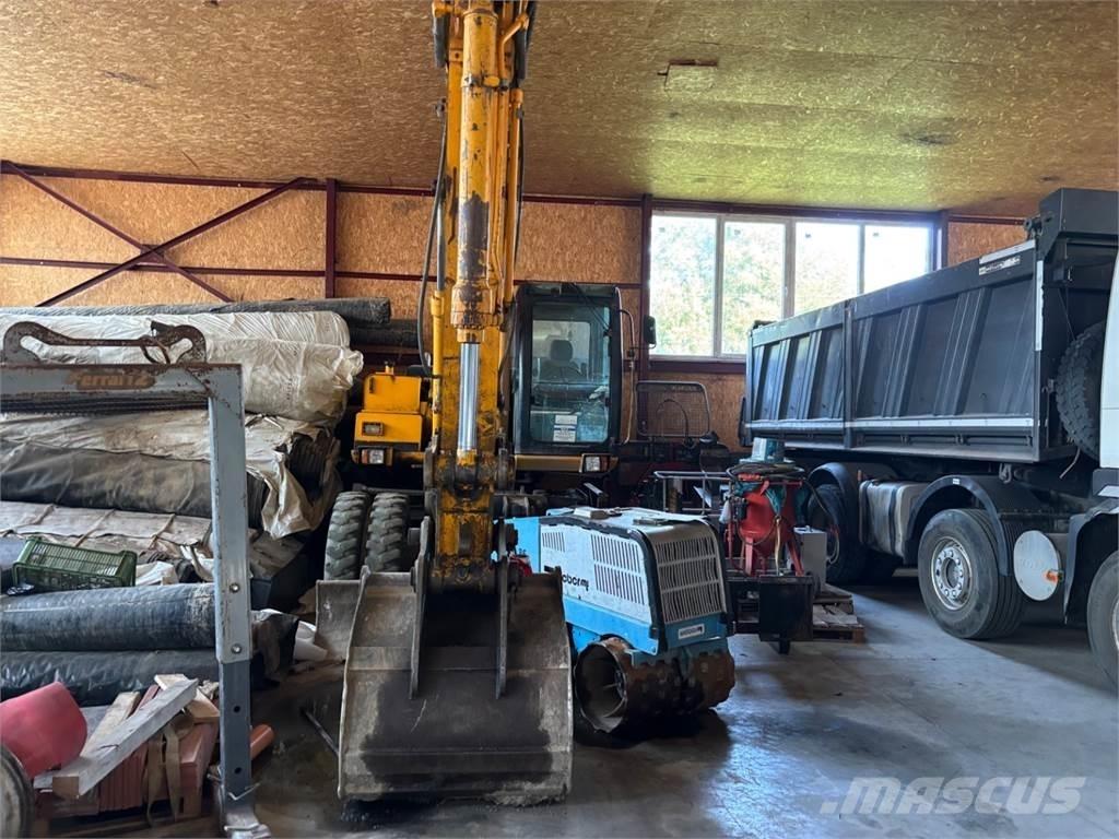 JCB JS175W Būvniecība- Citi