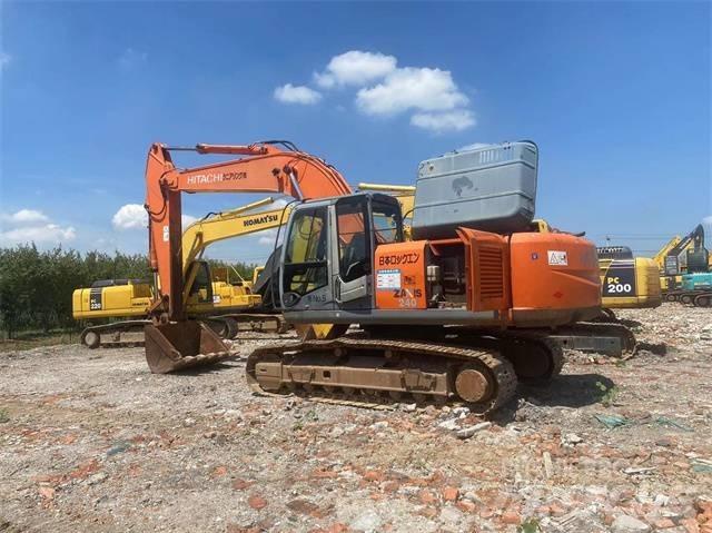 Hitachi ZX240-3 Kāpurķēžu ekskavatori