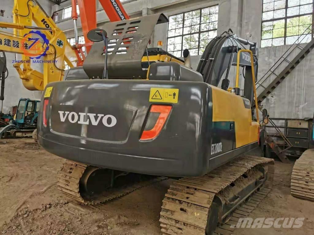 Volvo EC 200 Kāpurķēžu ekskavatori