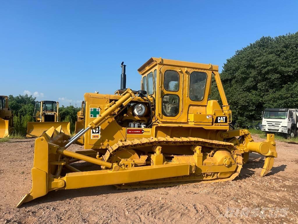 CAT D7G Kāpurķēžu buldozeri