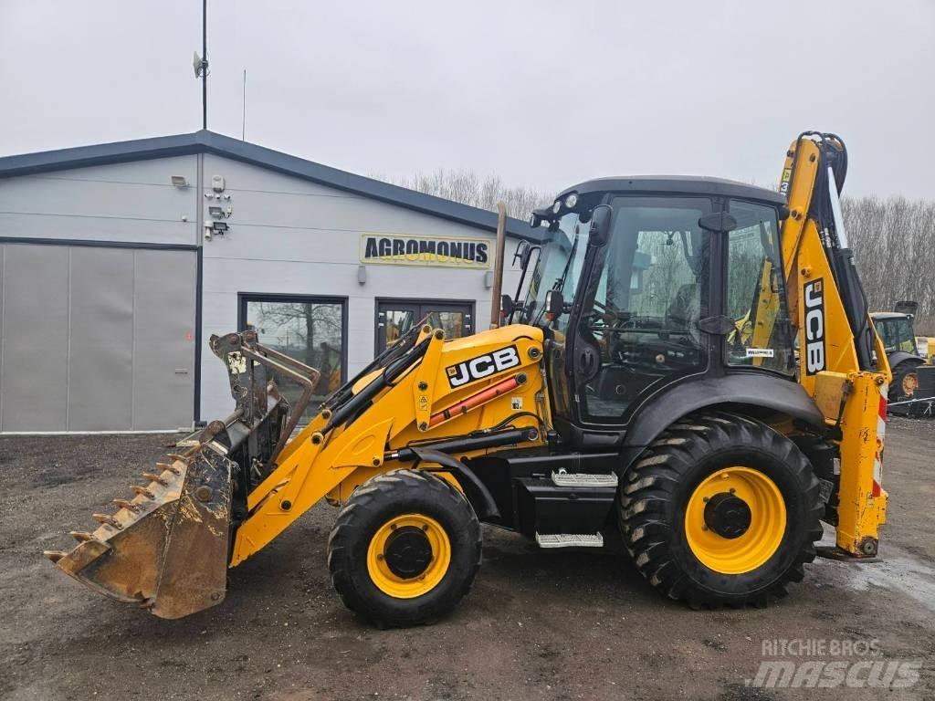 JCB 3 CX Ekskavatori-iekrāvēji