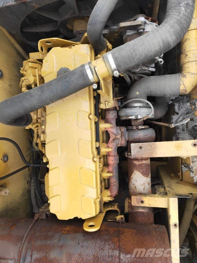 CAT 330C Kāpurķēžu ekskavatori