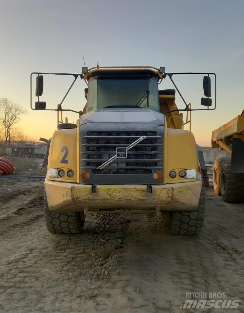 Volvo A 40 D Artikulētie pašizgāzēji