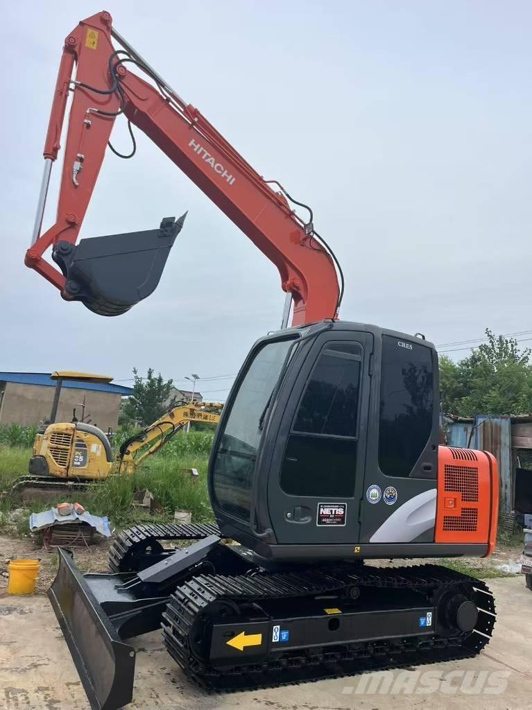 Hitachi ZX 70 Vidēja lieluma ekskavatori 7 t - 12 t