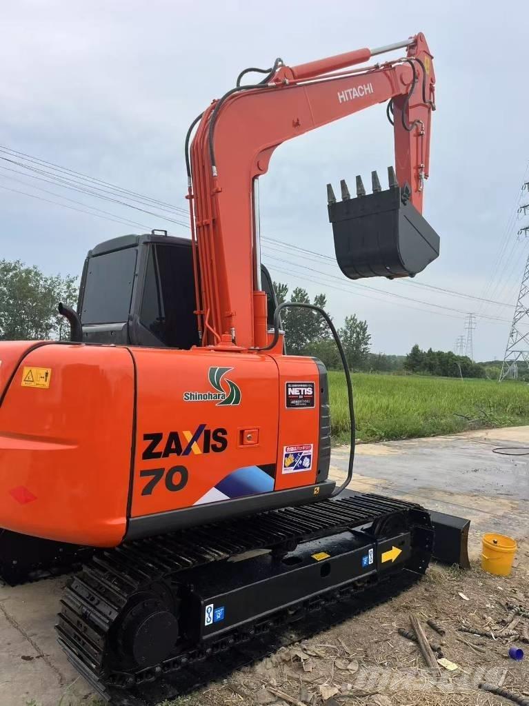 Hitachi ZX 70 Vidēja lieluma ekskavatori 7 t - 12 t